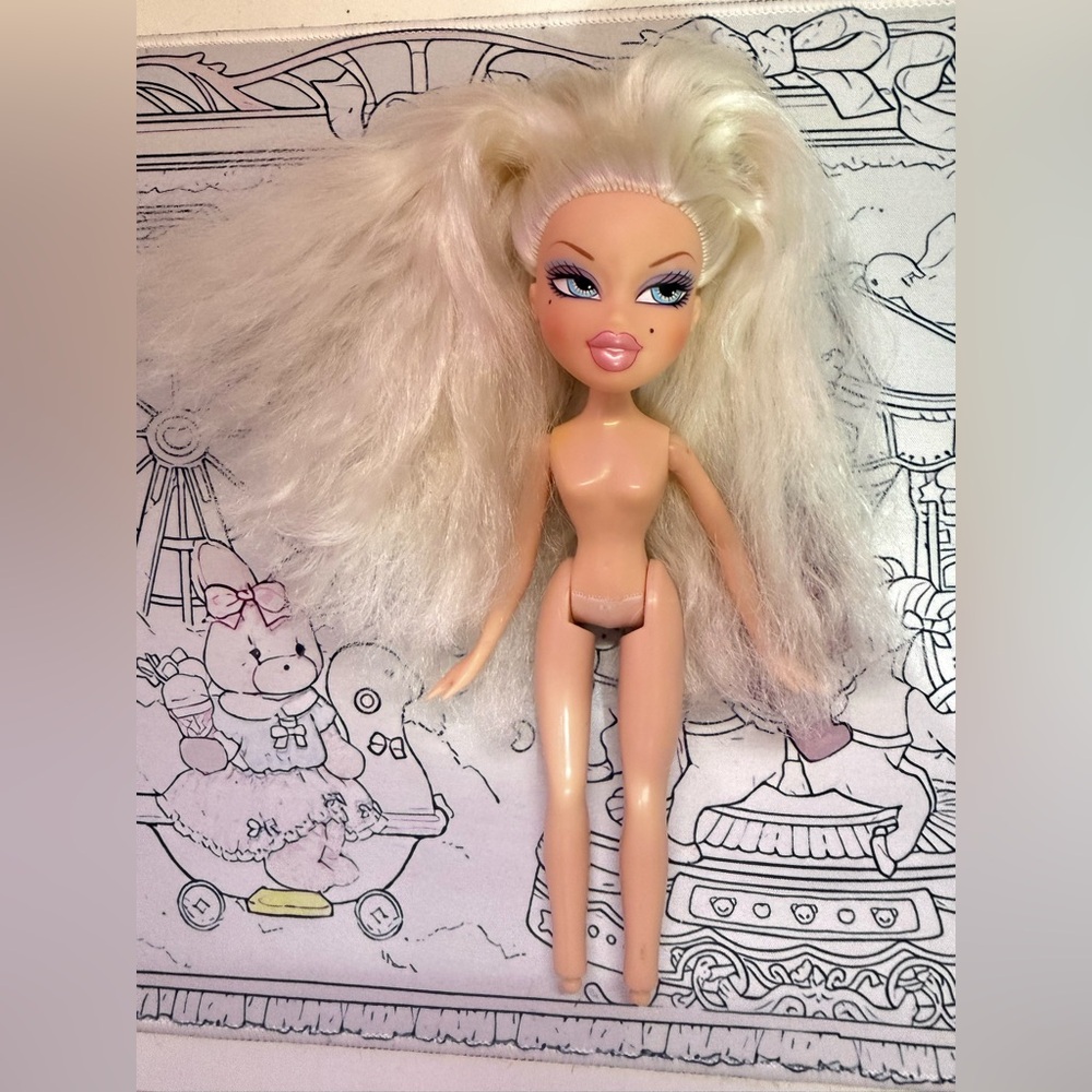 Bratz Pouty Princess Cloe
